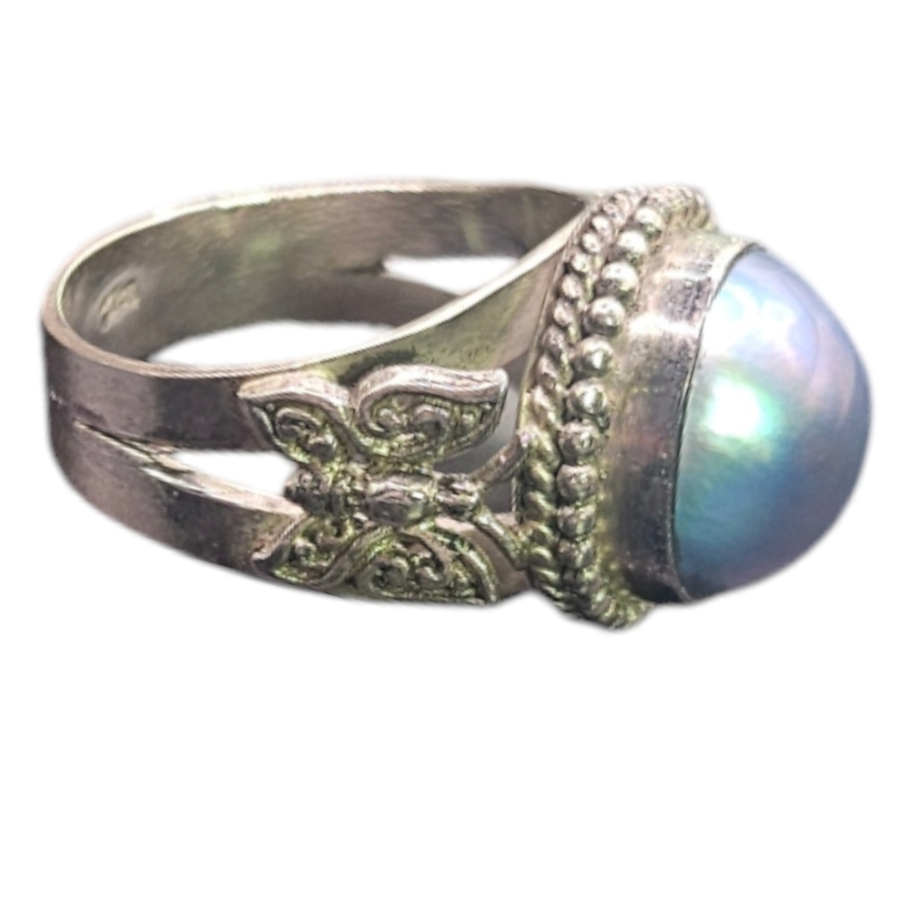 Blue Mabe Pearl Ring - Picture 3 of 11